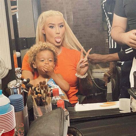 carti onyx|Iggy Azalea and Son Onyx Pose Together in Rare Photos: My。